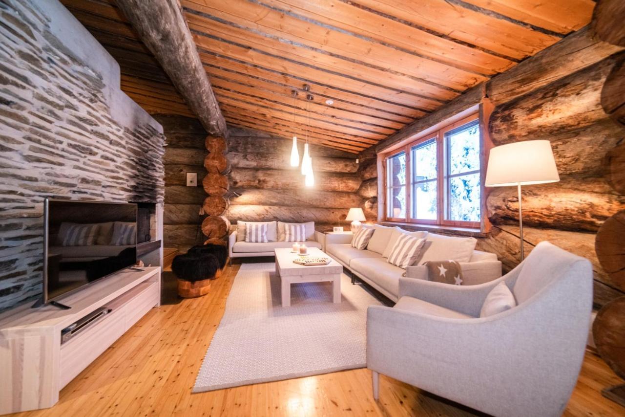 Keloruka 15 Luxury Lodge, 5 Ensuite Bedrooms, 250 M2, Jacuzzi, 2 X Ski Pass Bagian luar foto